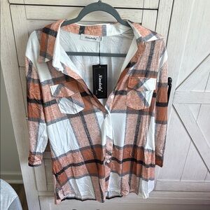 Plaid Button-Up Shirt in Orange and White